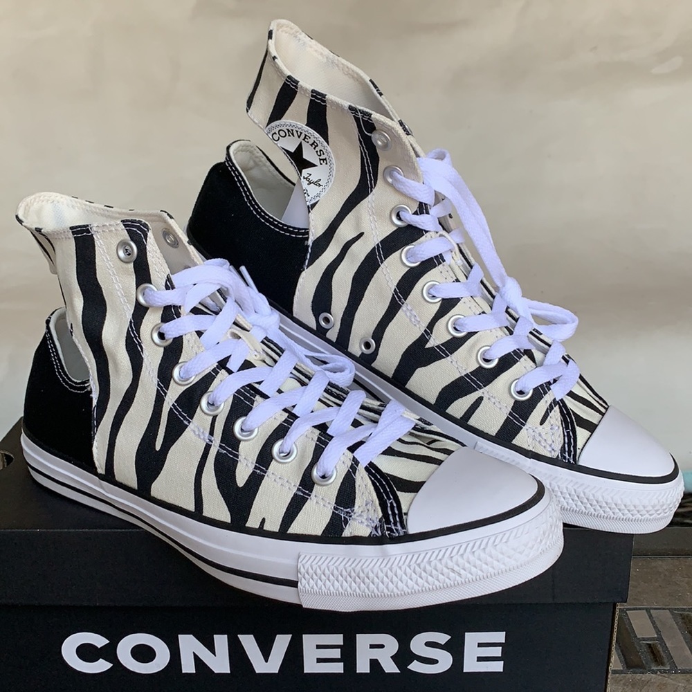 CONVERSE CTAS TWISTED UPPER HI EGRET/BLACK/BLACK M